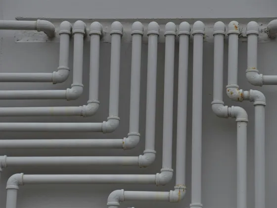 Repaired pipe section and couplings